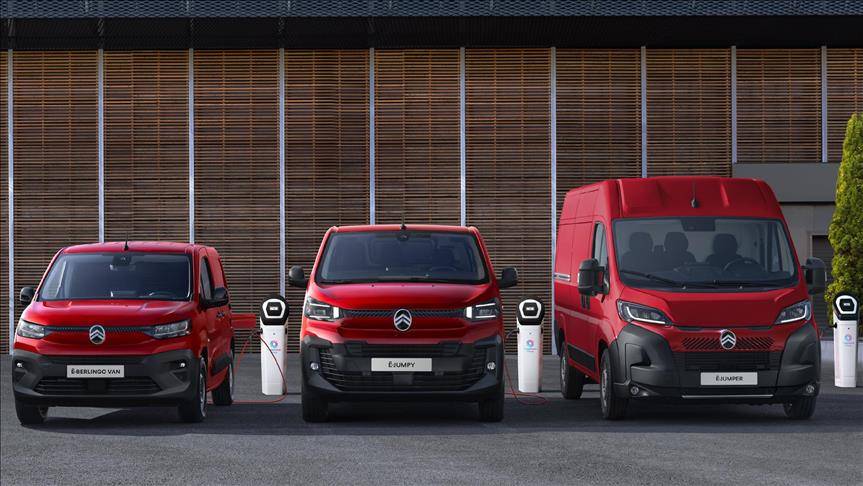 Berlingo’ya 280 bin TL’lik sürpriz destek! Faizsiz kredi kampanyası bayileri doldurdu 3